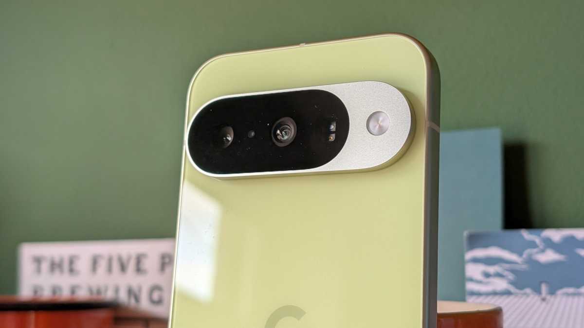 Google Pixel 10 Lemongrass 2