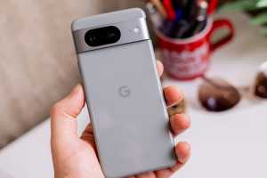 Buying an old flagship phone? Follow these tips before you buy