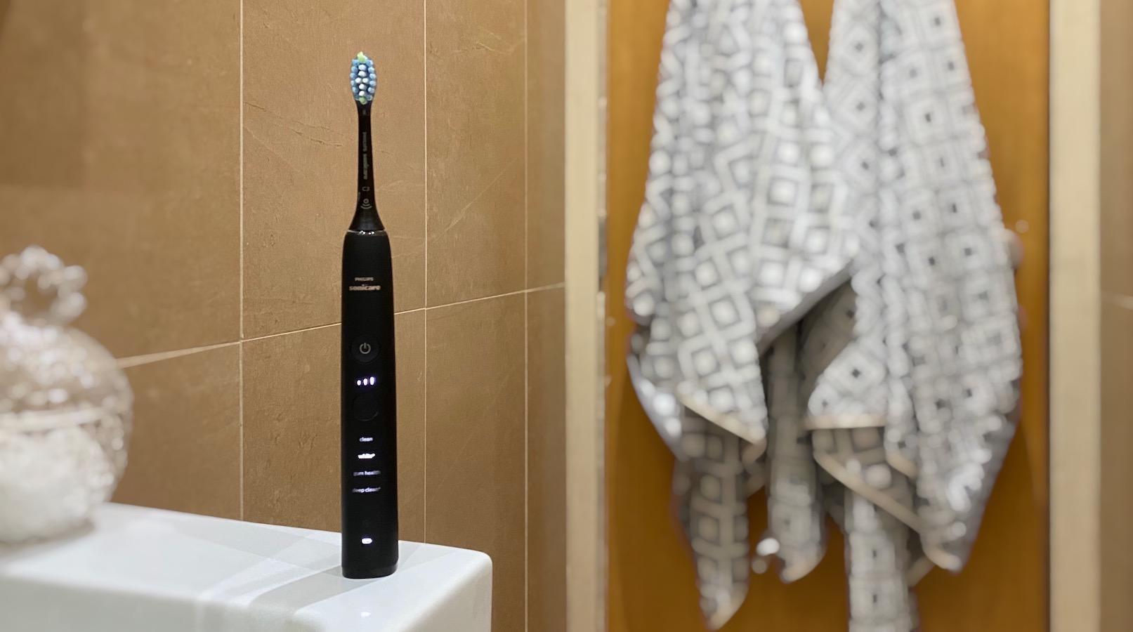  Philips Sonicare DiamondClean 9000 - Best Sonicare Electric Toothbrush