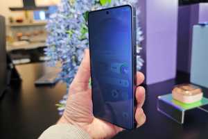 The Samsung Galaxy S26 Ultra's privacy display may have a major flaw