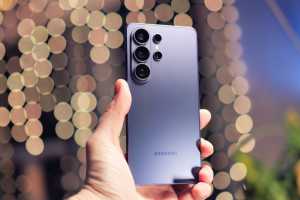 Samsung Galaxy S26 Ultra review: Iterative hardware, magical software